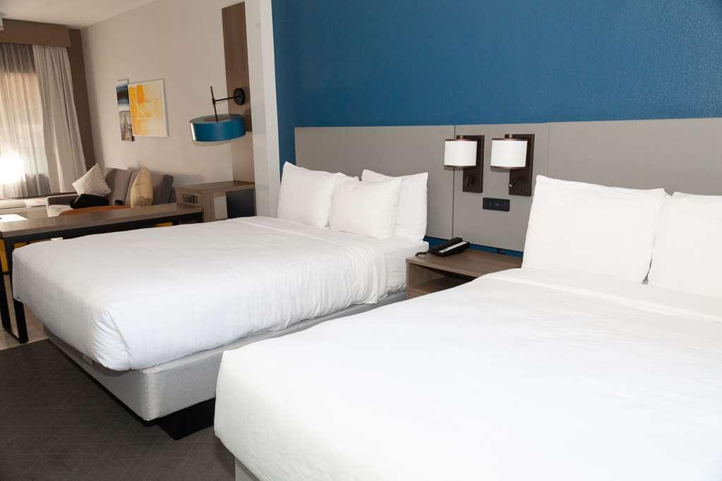 Comfort Suites Medical District Near Mall Of Louisiana Baton Rouge Room photo